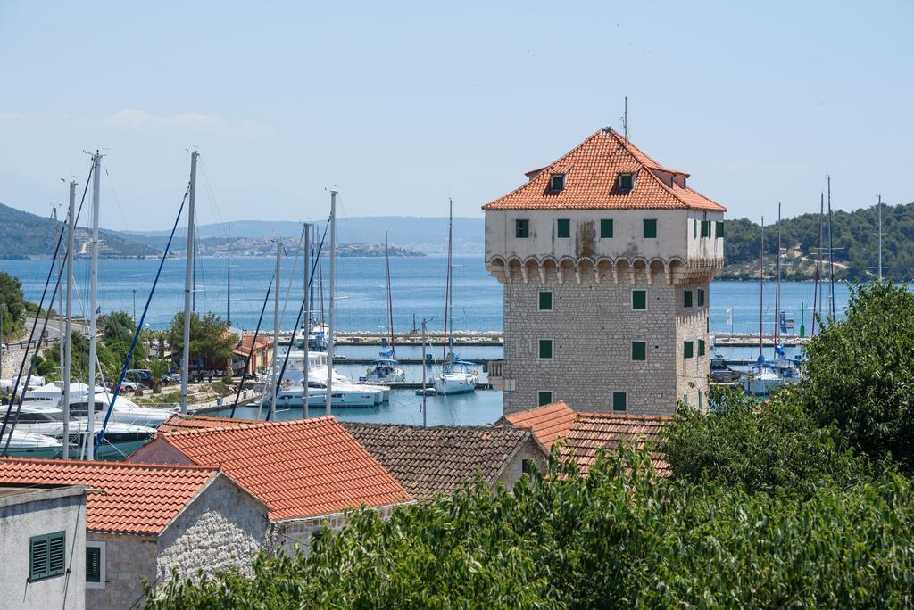 Apartments Petra Marina Extérieur photo